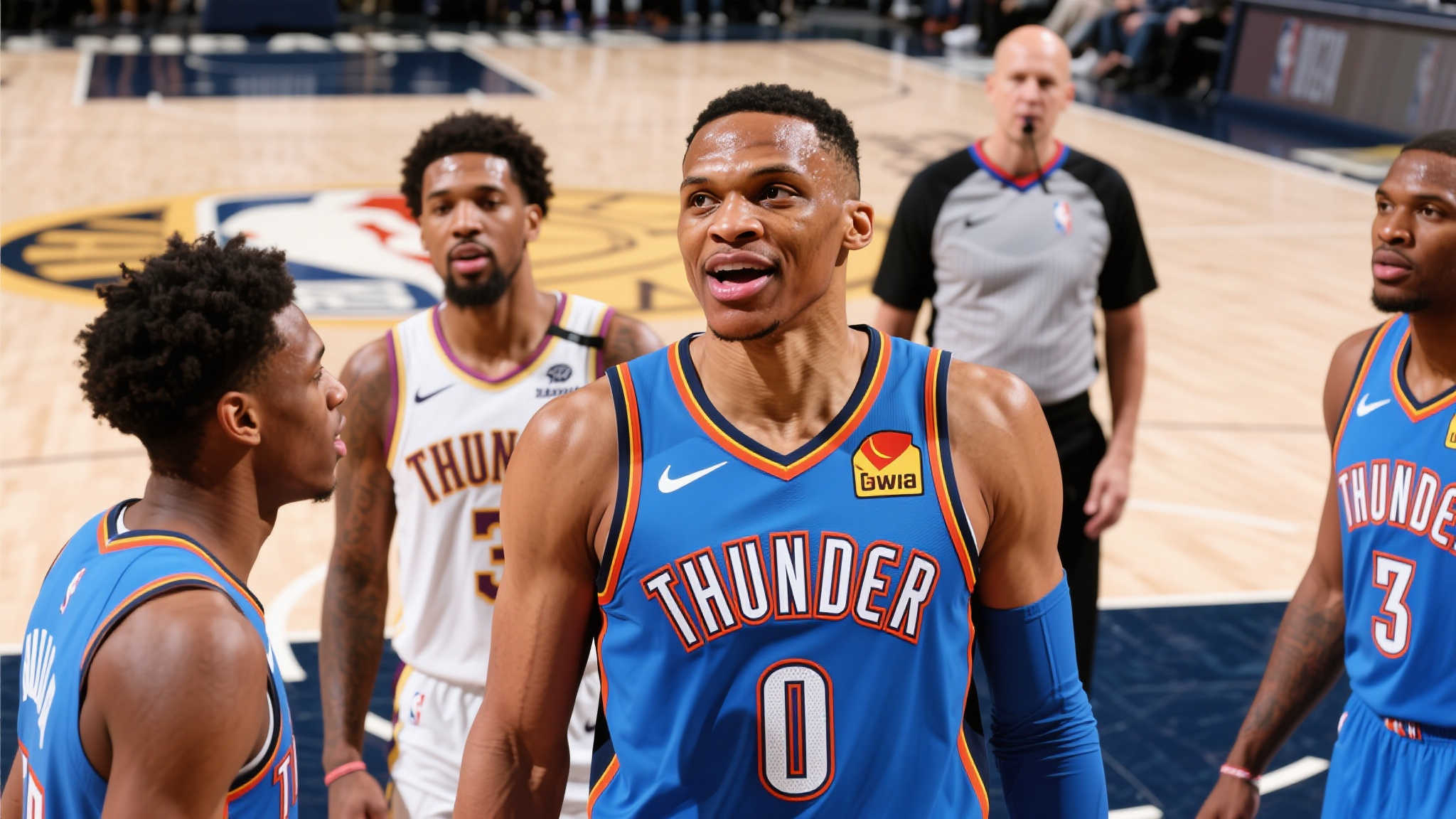 莱万的倒钩 莱万的倒钩